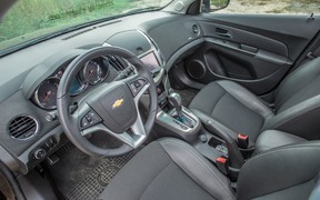 Chevrolet Cruze interior