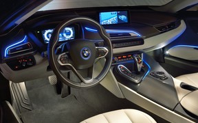 i8 INT