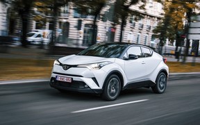 Toyota C-HR