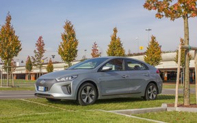 Hyundai Ioniq Hyundai Ioniq