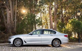BMW 530e iPerformance BMW 530e iPerformance