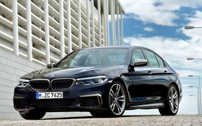 BMW M550i xDrive BMW M550i xDrive