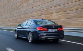 BMW M550i xDrive BMW M550i xDrive