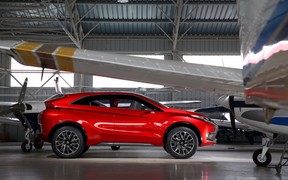 Концептуальный кроссовер Mitsubishi XR-PHEV I Концептуальный кроссовер Mitsubishi XR-PHEV I