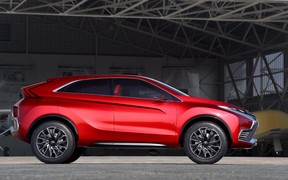 Концептуальный кроссовер Mitsubishi XR-PHEV I Концептуальный кроссовер Mitsubishi XR-PHEV I