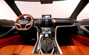 Концептуальный кроссовер Mitsubishi XR-PHEV I Концептуальный кроссовер Mitsubishi XR-PHEV I