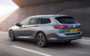 Универсал Opel Insignia Универсал Opel Insignia