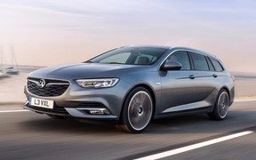 Универсал Opel Insignia