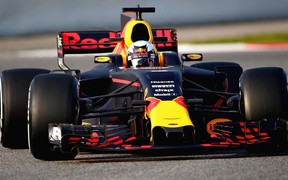 Red Bull RB13