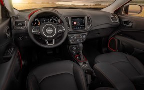 Jeep Compass int