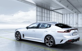 KIA Stinger ext