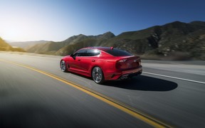 KIA Stinger ext