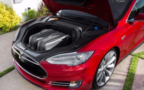 EV Tesla model S