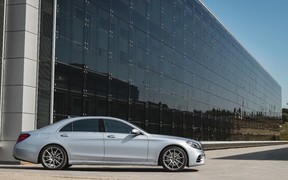 Обновленный Мерседес S-класса Обновленный Мерседес S-класса