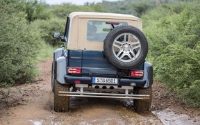 Maybach G 650 Landaulet Maybach G 650 Landaulet