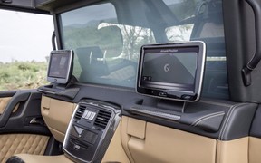 Maybach G 650 Landaulet Maybach G 650 Landaulet