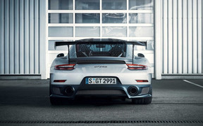 Porsche 911 GT2 RS Porsche 911 GT2 RS