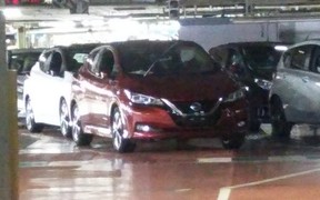 Nissan Leaf spy