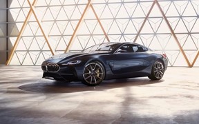 BMW 8