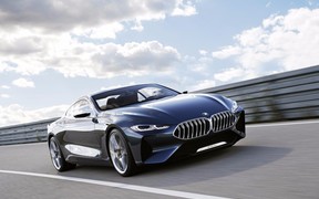 BMW 8