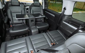 Peugeot Traveller VIP_int