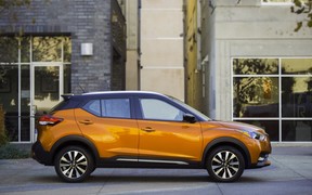 nissan kicks