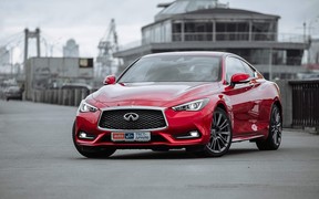 Infiniti Q60S exterior