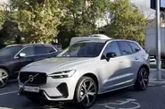 Shorts video Volvo XC60 Ultra Dark