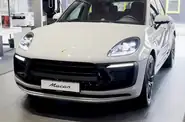 Shorts video Porsche Macan Shorts video Porsche Macan Base