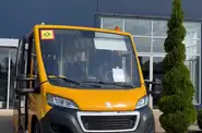 Shorts video Peugeot Boxer Base