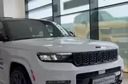 Shorts video Jeep Grand Cherokee Summit