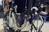 Shorts video Geon Dakar GNS 300R Base