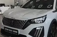 Shorts video Peugeot 2008 Allure