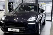 Shorts video Porsche Macan Base