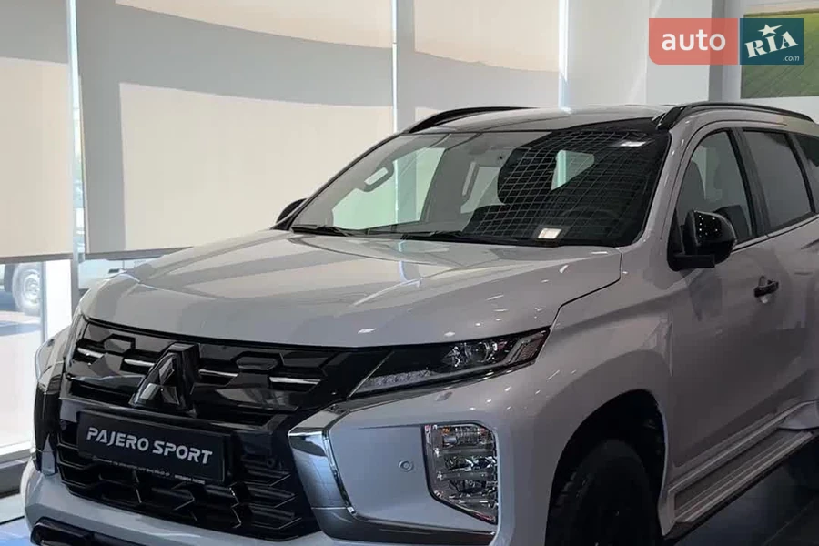 Mitsubishi Pajero Sport - відеоповідомлення