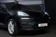 Shorts video Porsche Macan Base