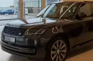 Shorts video Land Rover Range Rover HSE