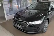 Shorts video Skoda Superb Laurin & Klement