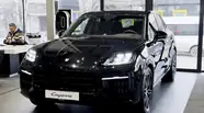 Shorts video Porsche Cayenne Black Edition