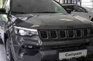 Shorts video Jeep Compass Summit