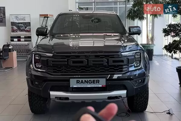 Відчути Ford Ranger