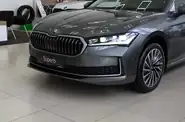 Shorts video Skoda Superb Laurin & Klement