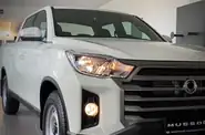 Shorts video SsangYong Grand Musso Base