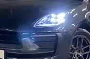 Shorts video Porsche Macan Base