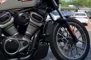 Shorts video Harley-Davidson Nightster Base