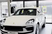Shorts video Porsche Macan Base