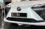 Shorts video Lexus RZ Luxury
