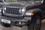 Shorts video Jeep Wrangler Rubicon Unlimited