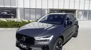 Shorts video Volvo XC60 Plus Dark