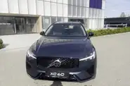 Shorts video Volvo XC60 Plus Dark